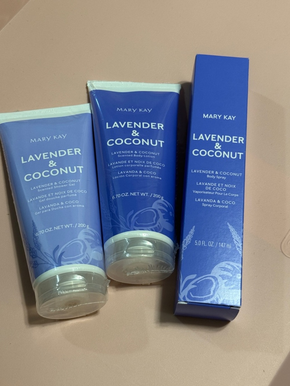 Mary Kay Lavender & Coconut Body Care Set - Blue
